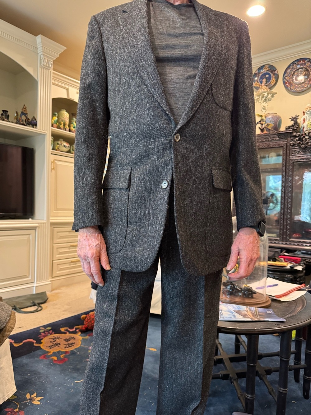 Vintage Couture Alexander Julian Bespoke Men's 2-Piece Charcoal Wool Tweed Suit